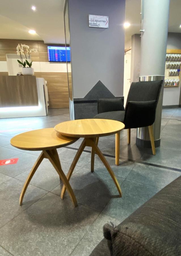 Hotel Aero44 Airport Charleroi